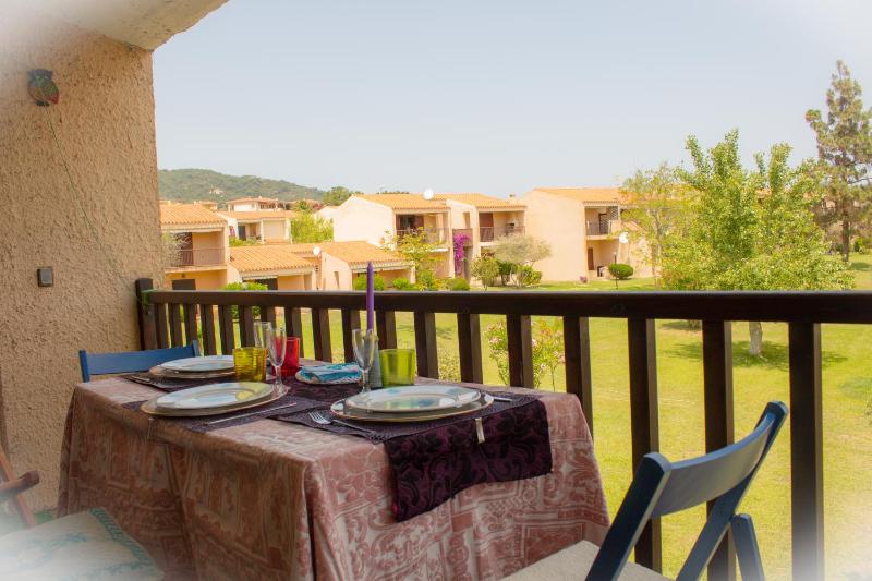 Residenza Mediterranea a Cannigione - Vista Montagna