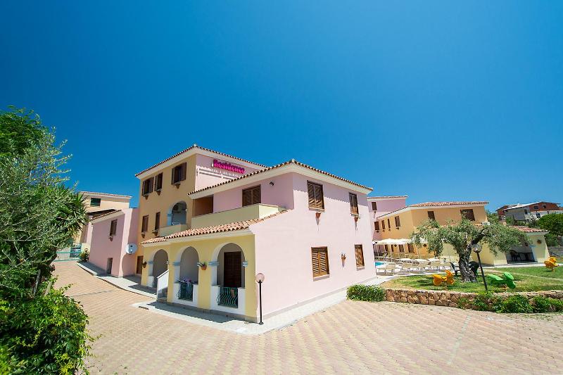 Cala Viola a Cala Liberotto - Moderni appartamenti con piscina