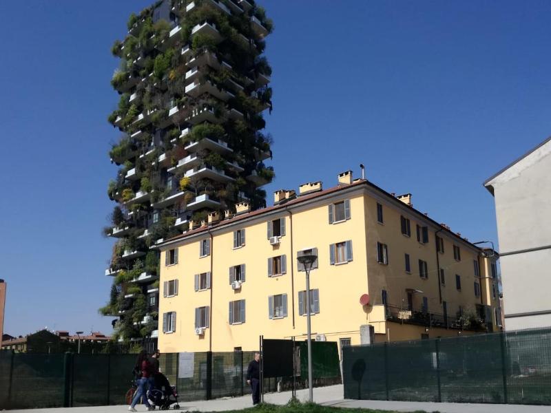 King's House Bosco Verticale Unicredit Tower Gaeaulenti — комфортный отель в Милане