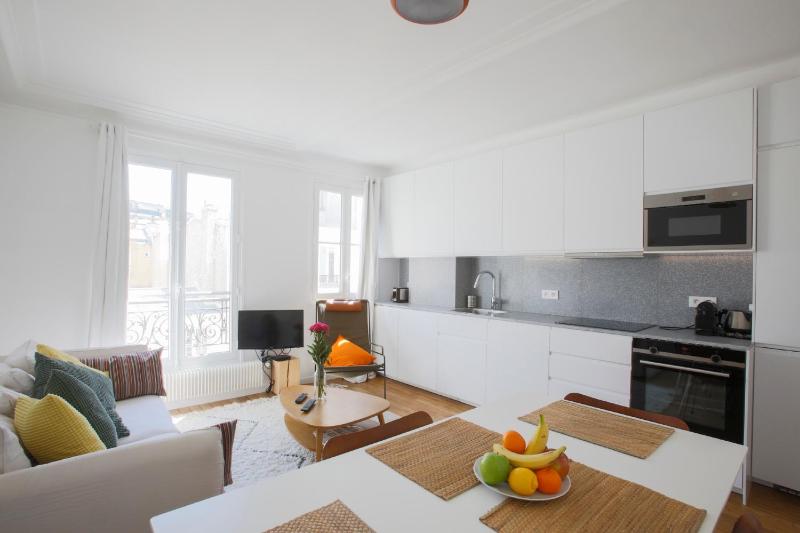 Joie Paris TOUR EIFFEL - Rue Cler — отель с удобствами в Париже