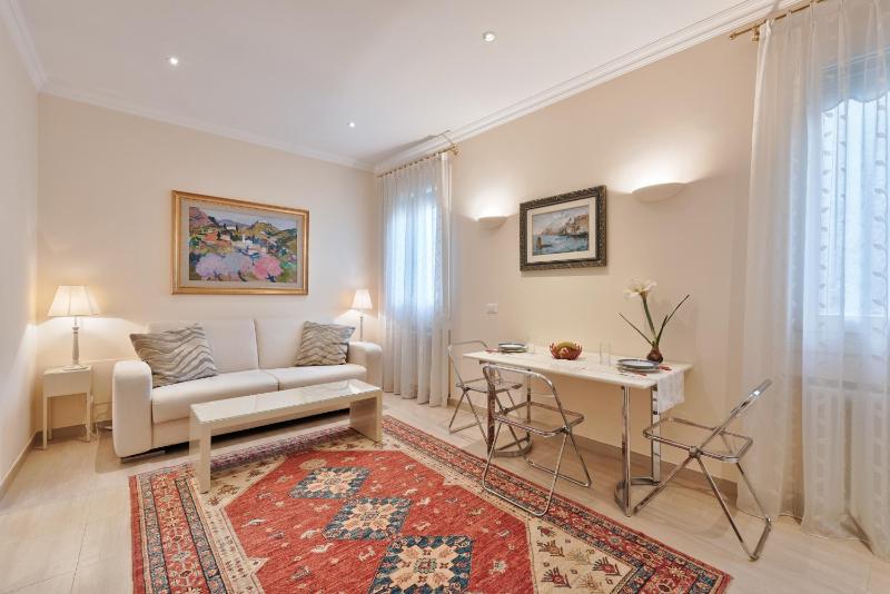 Цены на Romance in Rialto - your house to stay together в Венеции