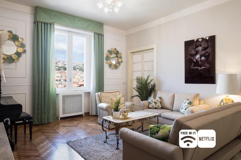 Цены на Grandapartments piazza Carita Napoli в Неаполе
