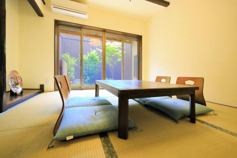 Kyoto - House / Vacation STAY 39193 — отель с удобным расположением в Киото