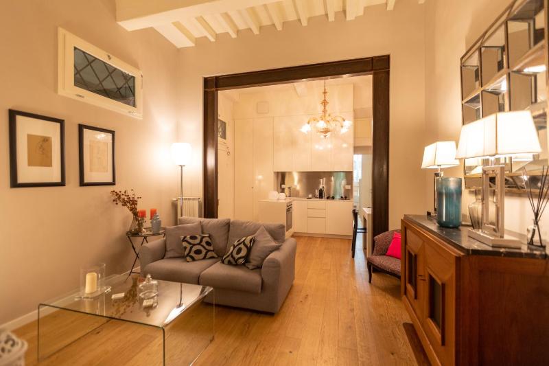 Santa Croce Luxury 2 Bedroom — отель с удобствами в Флоренции