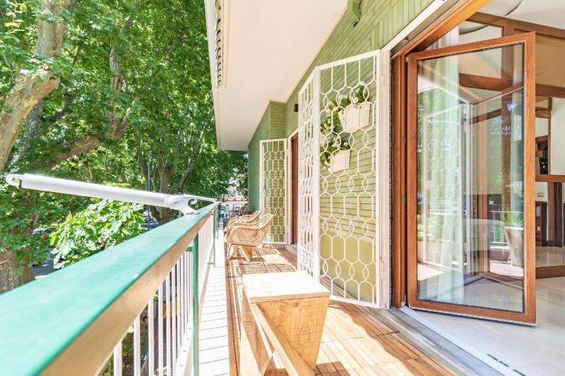 First Class Rome Apartments — отзывы гостей и цены