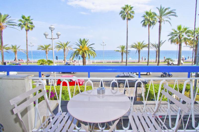 PROMENADE HOLIDAY - SUFFREN BEACH — комфортный отель в Николь