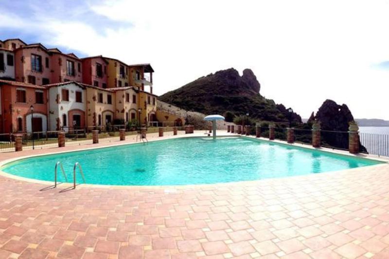 Pretty Little House a Nebida - Appartamento con Piscina