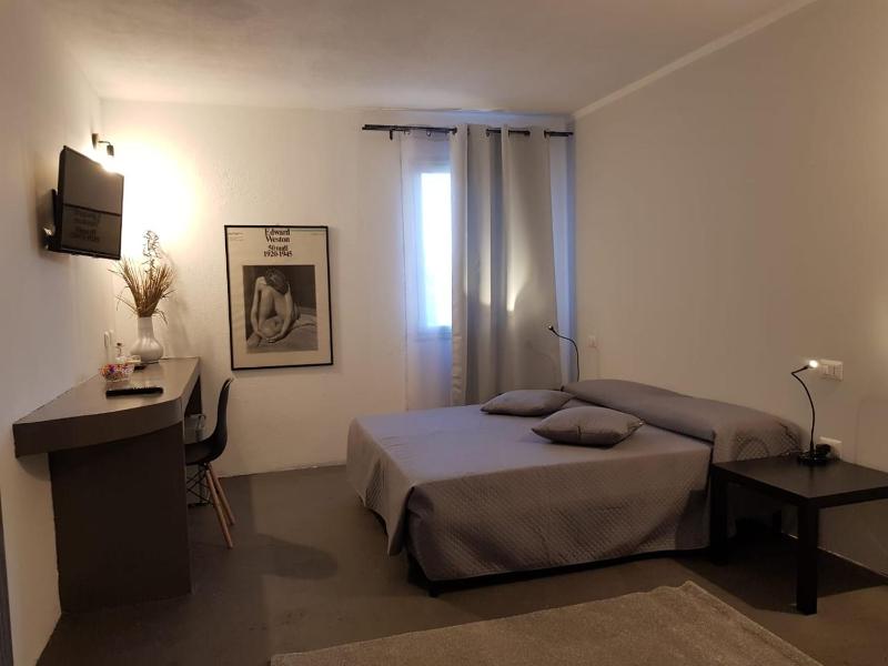 UNIQUE ART a Santa Teresa - Moderno B&B nel centro città