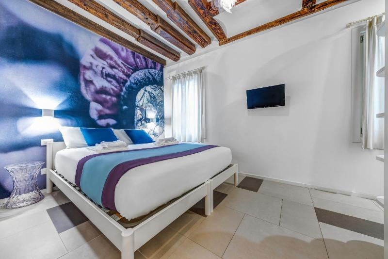 Цены на Accademia Palace Venice By Casa da Suite в Венеции