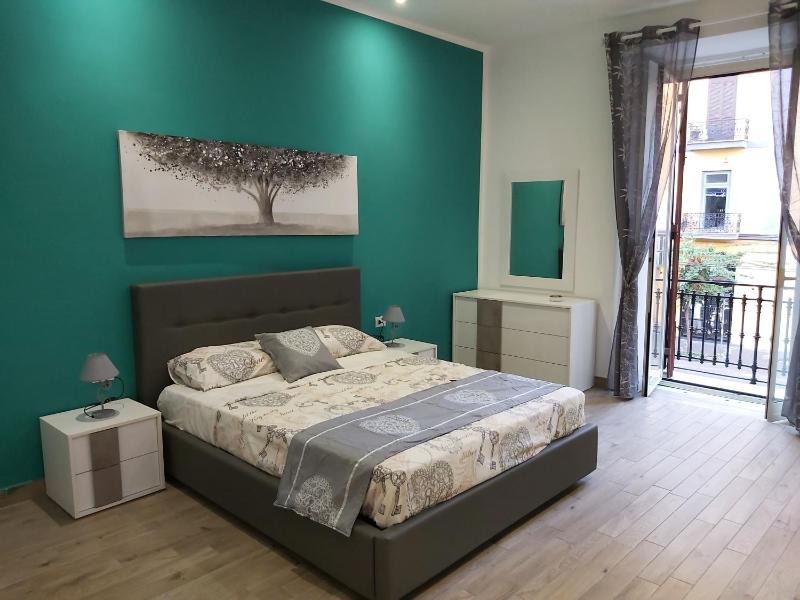 Цены на Dormire a Napoli Centro Holiday House Casa Vacanza в Неаполе