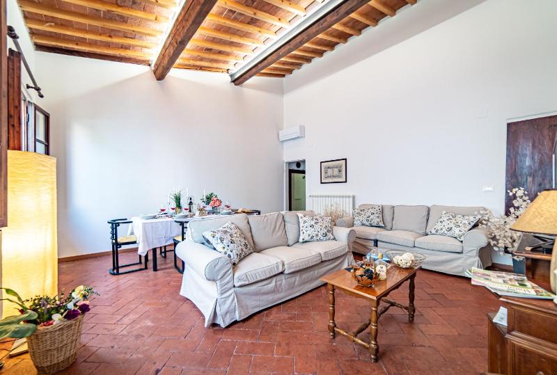 Oltrarno Apartment — отель с удобствами в Флоренции