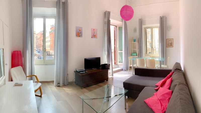 Luxury barberini boutique Apartment — отзывы гостей и цены