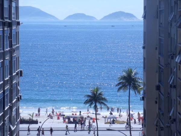 FLATS Atlantico Praia — отель с удобным расположением в Рио