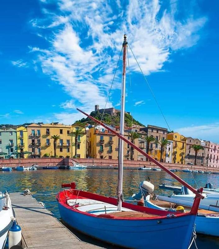 Il Narciso a Bosa - Spazioso appartamento con vista