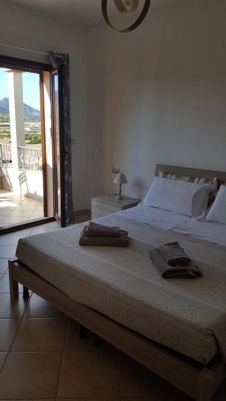 B&B Villa Orchidea a Olbia - Elegante oasi con giardino
