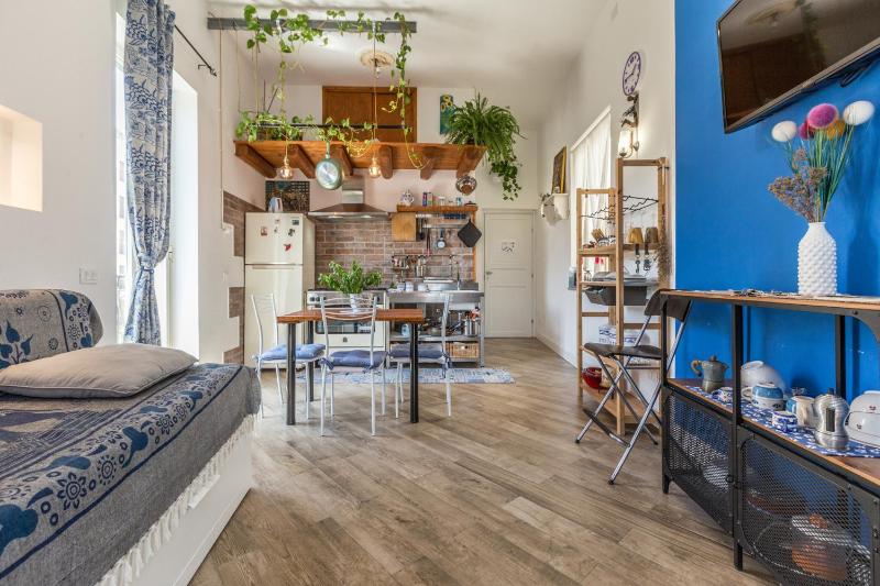 Go Go House 2 Casa Aprile — отель в Палермо, Италия