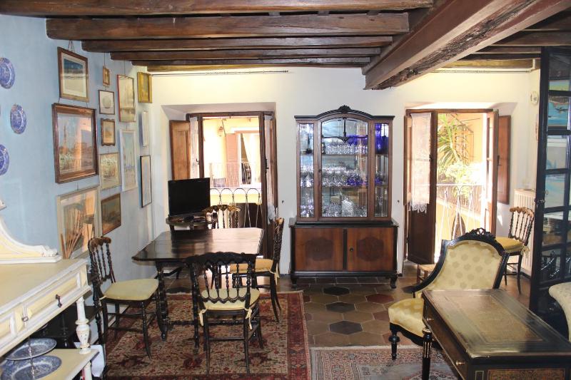 Penelope's House — отель с удобным расположением в Риме