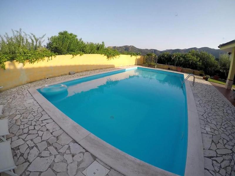 B&B Il melograno a Capoterra - Relax con piscina
