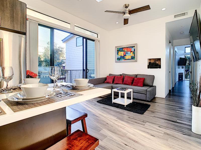 2Nd Story Masterpiece In Venice Beach Home — отель в Лос-Анджелесе, Соединенные Штаты Америки