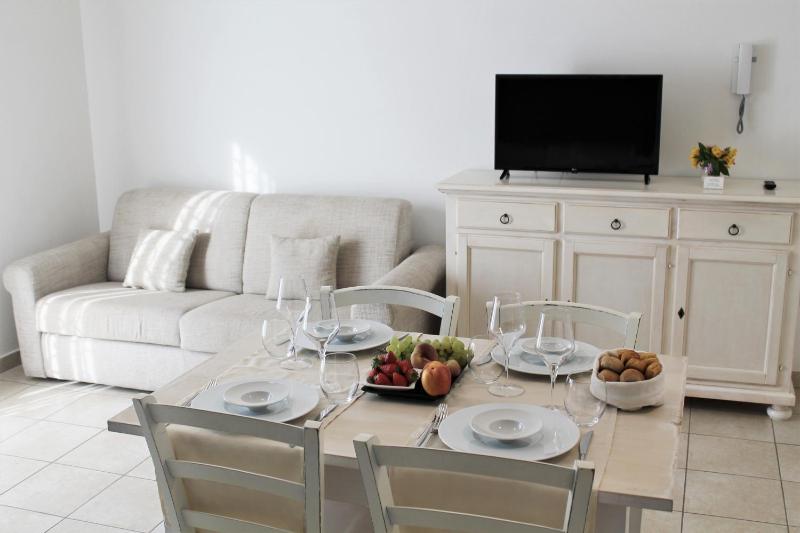 AHR Leonis a La Maddalena - Lussuoso residence con giardino