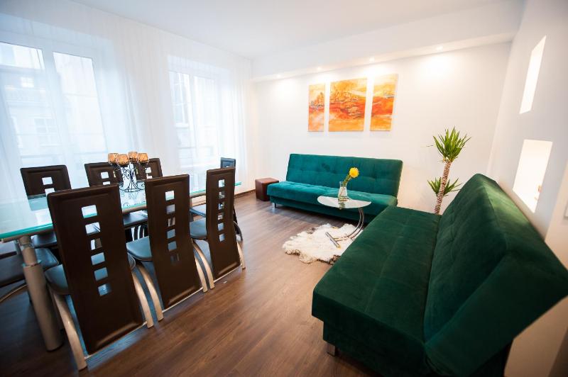 Vilnius Old Town, 3 BDR Penthouse, 100 m2 with Terrace — отзывы гостей и цены