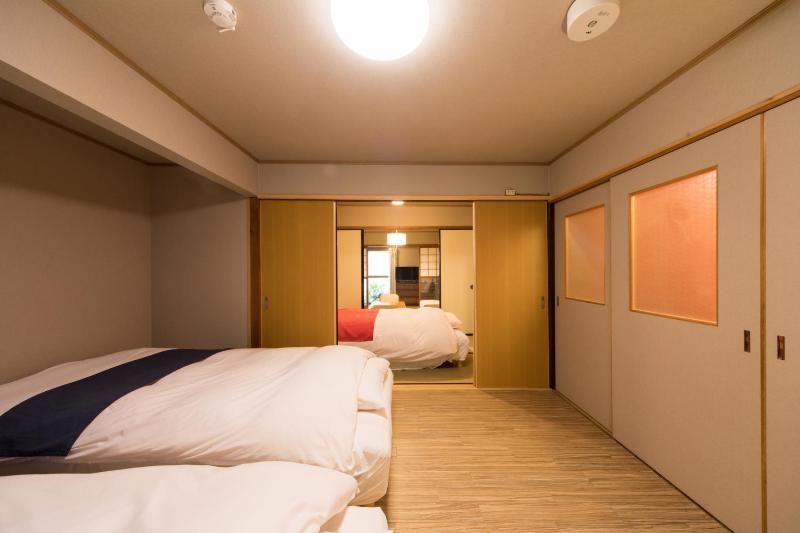 Kyomachiya House IZO — отель с удобствами в Киото
