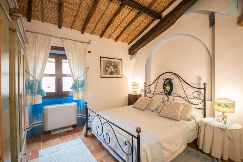 Anticos Palathos a Orosei - Elegante hotel storico