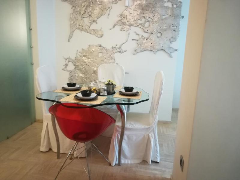 The Best Spot in The Center — отель с удобным расположением в Афины