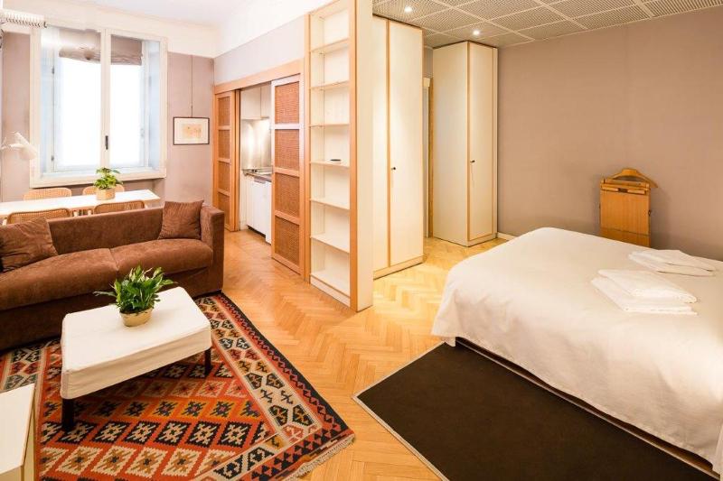 Residence Borgonuovo Uno Apartments — забронировать отель в Милане