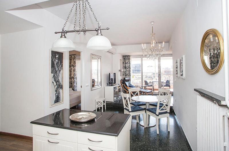 The Gran Via Penthouse — комфортный отель в Барселоне