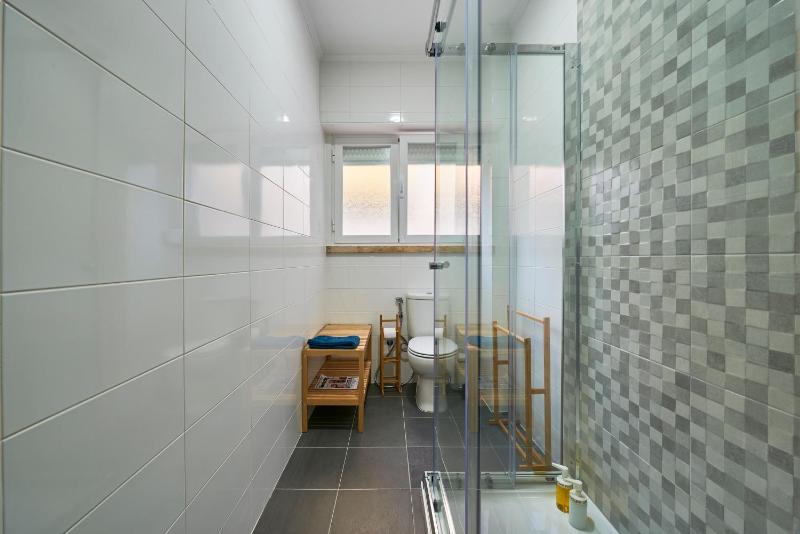 Belem Light Filled Apt With Patio, By TimeCooler — отель с удобным расположением в Лиссабоне