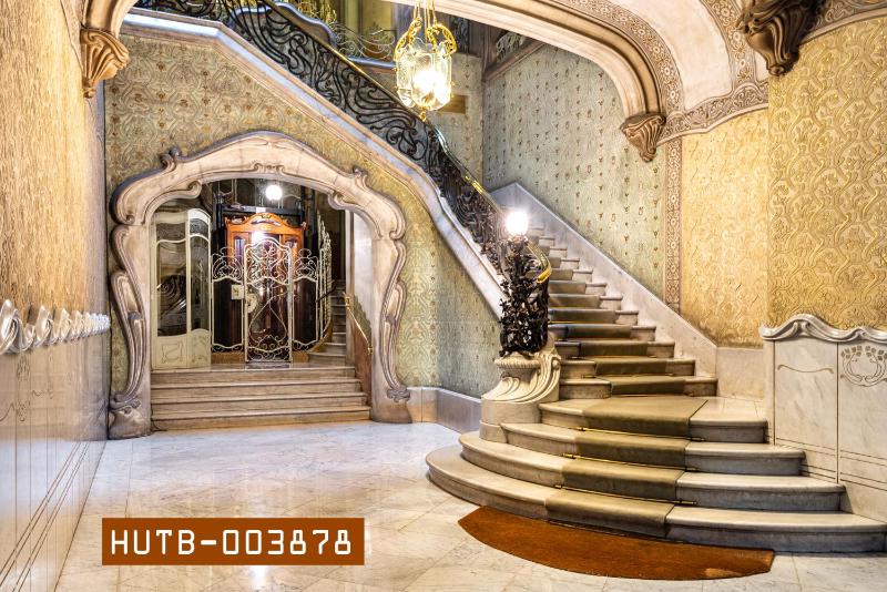 Luxury Penthouses 2 — забронировать отель в Барселоне