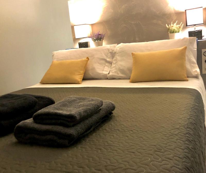 Torres de Quart 26 apartment — отель в Валенсии, Испания