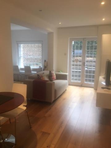Primrose Hill Studio — забронировать отель в Лондоне