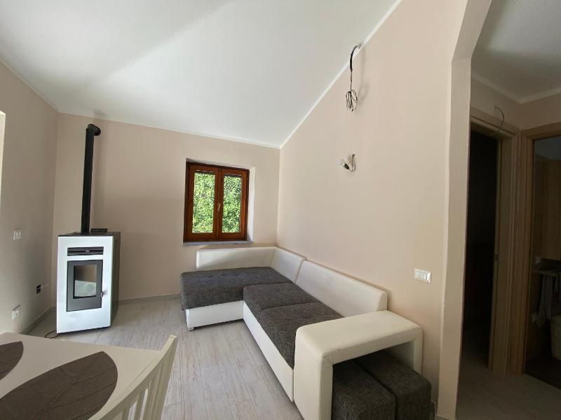 Casa Vacanze a Porto Ottiolu - Vista Mozzafiato sui Monti