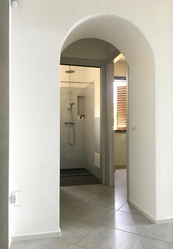 Casa Castel a Castelsardo - Incantevole apt con giardino