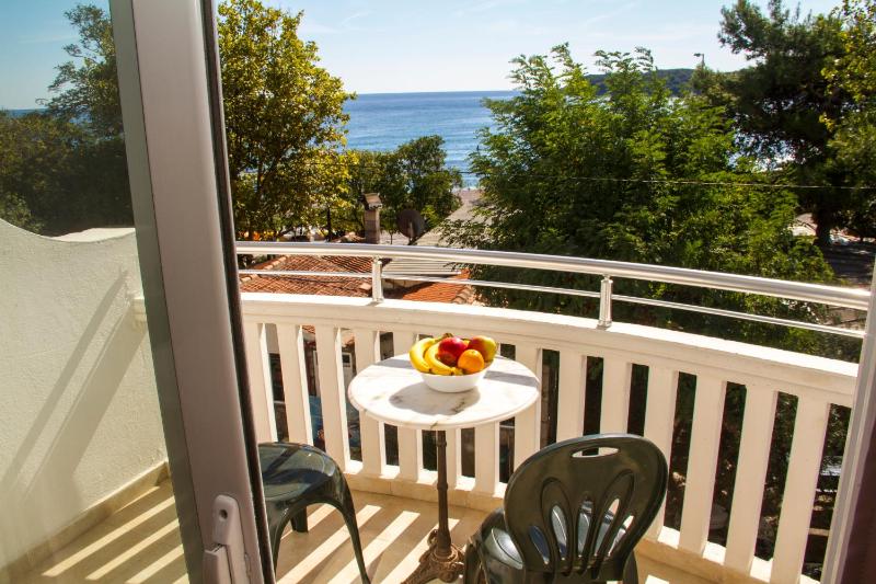Guest House Galija — отель с удобным расположением в Будва