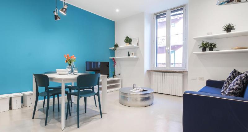 JOIVY Spacious 1 BR Apt near S Agostino metro — забронировать отель в Милане