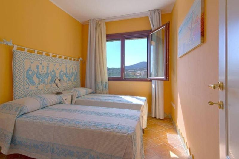 Casa Valentina a Chia - Nido Accogliente Vicino al Mare