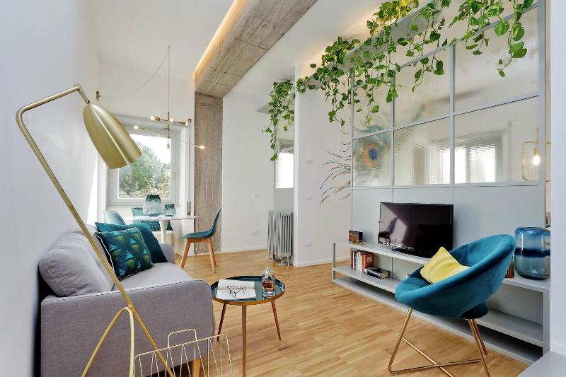 RENOVATED AND COZY FLAT — комфортный отель в Риме