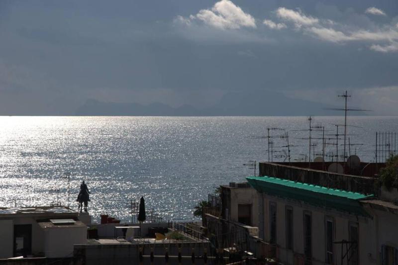 La finestra sul golfo — отель с удобным расположением в Неаполе