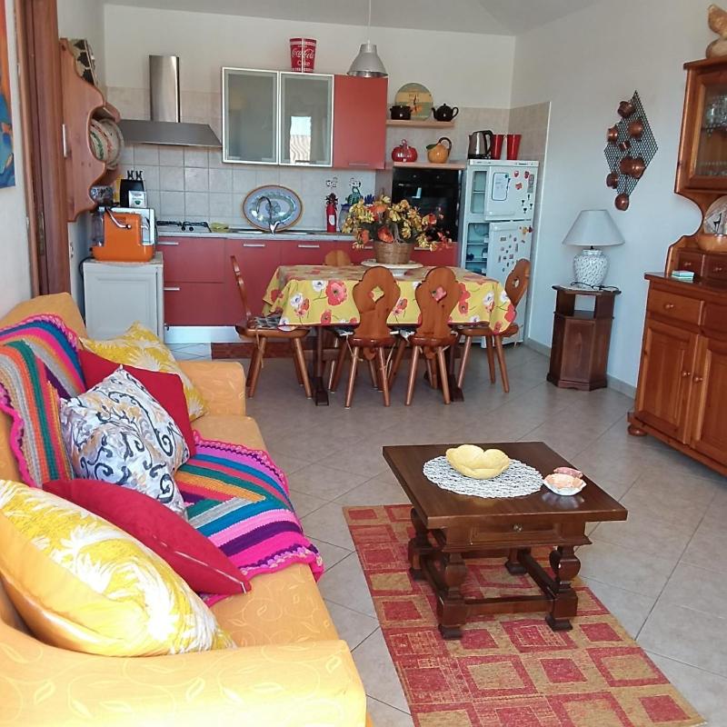 Casa Antonella a Pula - Comodo appartamento centrale