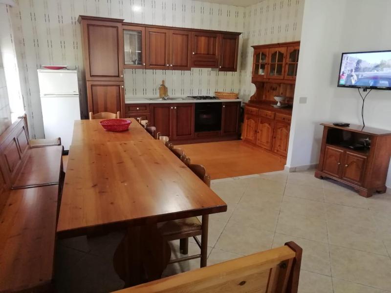 Villa San Gavino a Budoni - Spaziosa Casa con Giardino