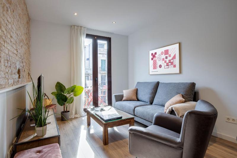 LucasLand Apartments Barcelona — отель с удобным расположением в Барселоне
