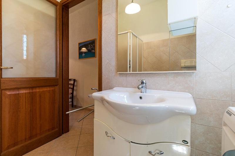 Casa Mare Calmo a Cala Gonone - Romantico Nido Sul Mare