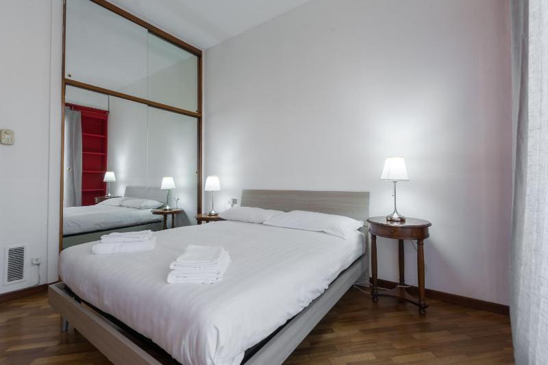 Цены на PORTA NUOVA 52 APARTMENT в Милане