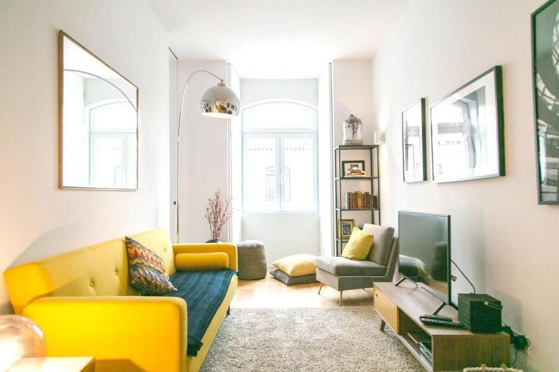 One bedroom appartement with city view and wifi at Lisboa — отзывы гостей и цены