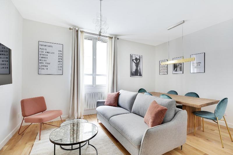 Цены на Pick A Flat's Apartment in Parc Monceau - Rue de Naples в Париже