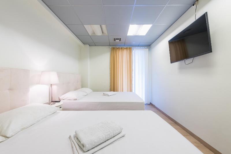 Цены на Athens Welcome Suites Apartments в Афины