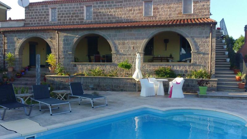 Sard Paradise a Ruinas - Lussuoso B&B con piscina
